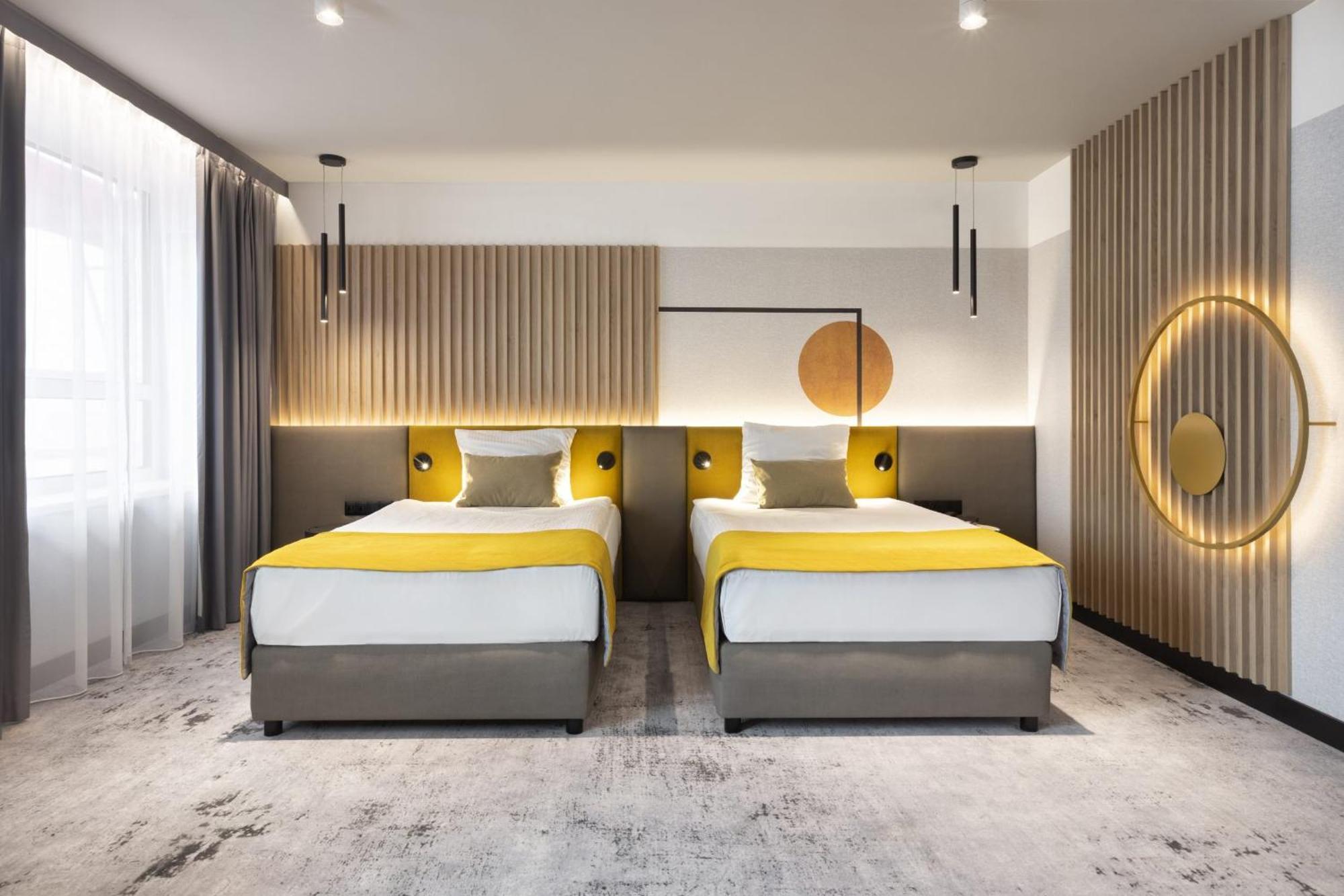 ホテル Voco Katowice By Ihg エクステリア 写真