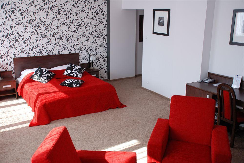 ホテル Voco Katowice By Ihg エクステリア 写真