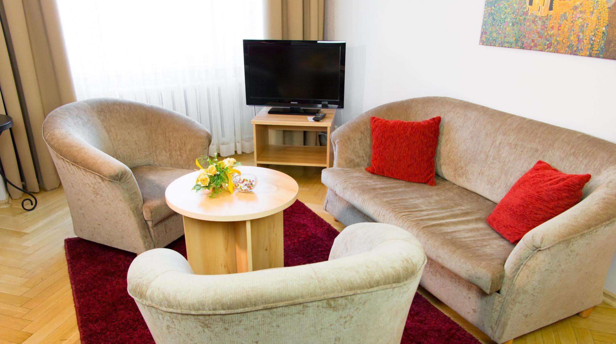 ホテル Voco Katowice By Ihg エクステリア 写真